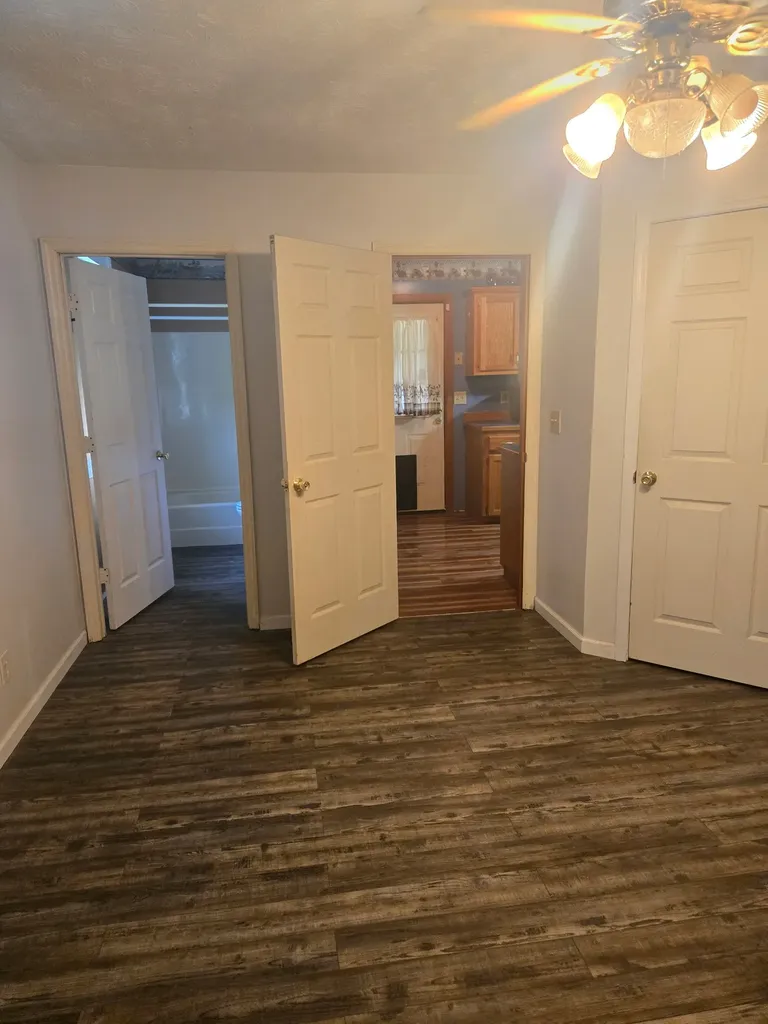 1655 New Deal Potts Road Portland TN 37148