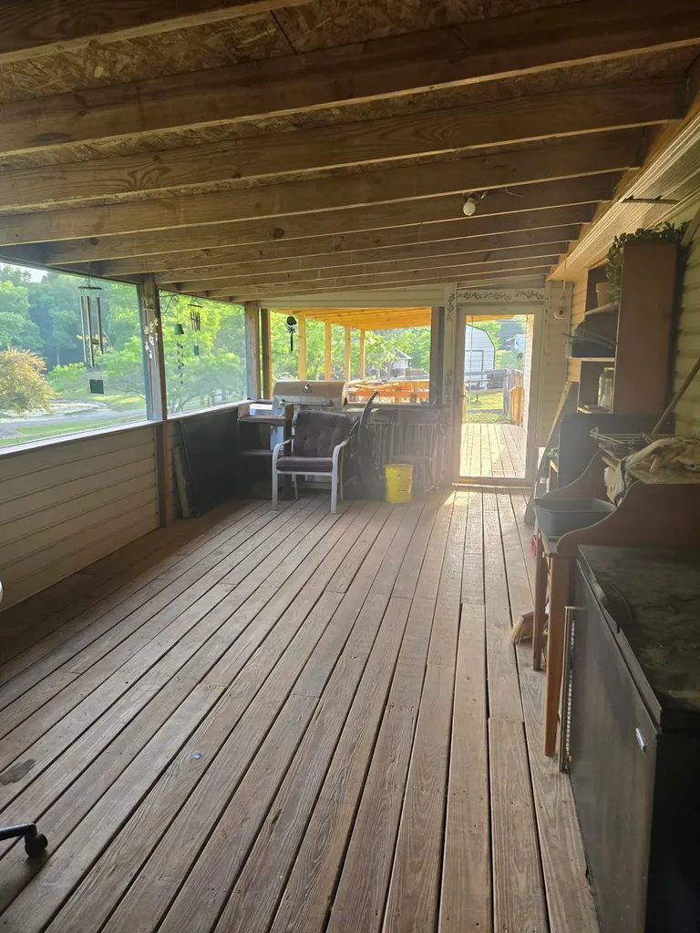 1655 New Deal Potts Road Portland TN 37148