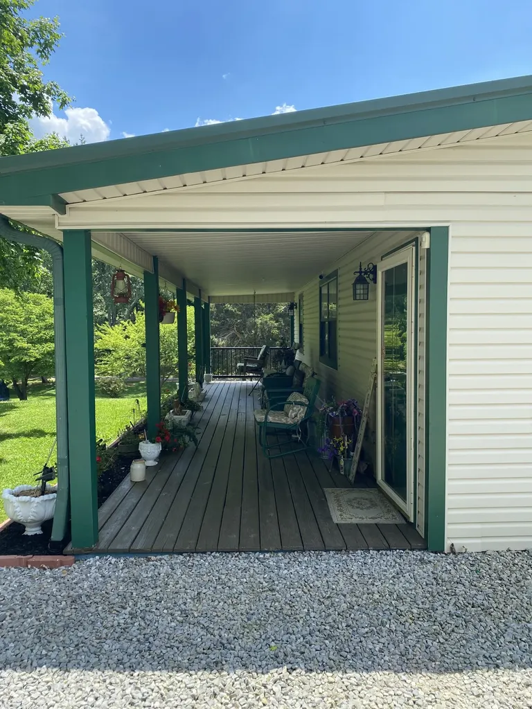 1655 New Deal Potts Road Portland TN 37148