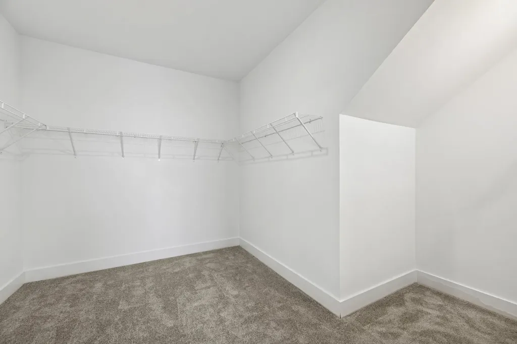 2965 Sharpstone Drive Columbia TN 38401