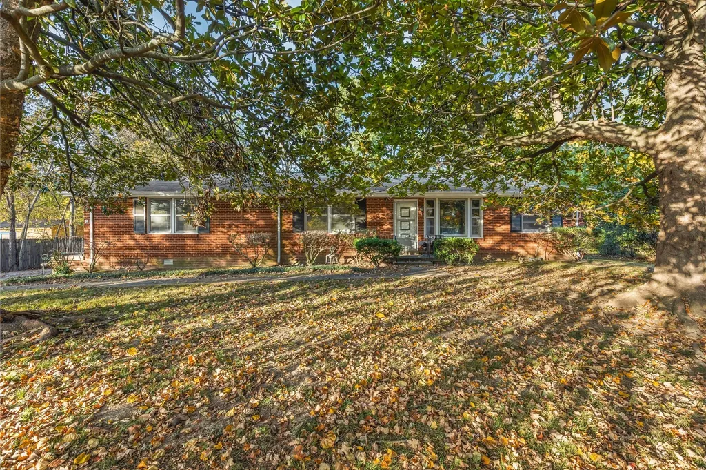 7480 Highway 70, S Nashville TN 37221