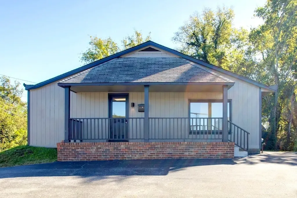 2001 Carmack Boulevard Columbia TN 38401