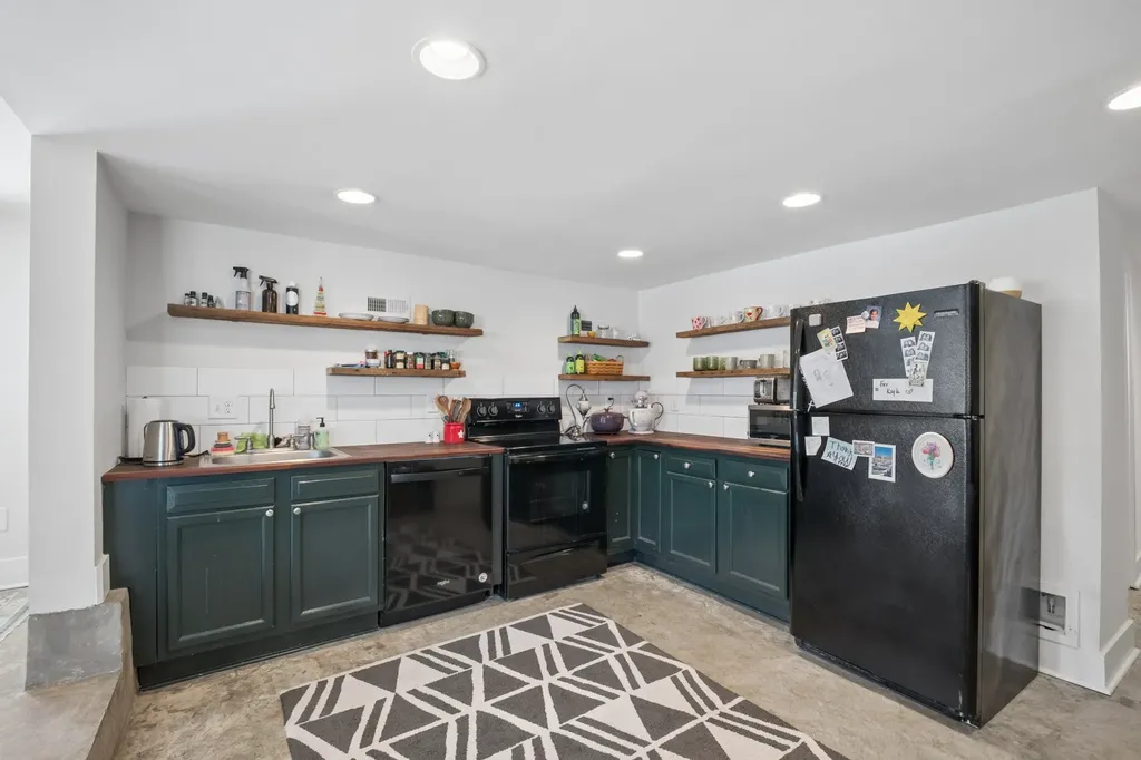 1202 Kirkland Avenue Nashville TN 37216