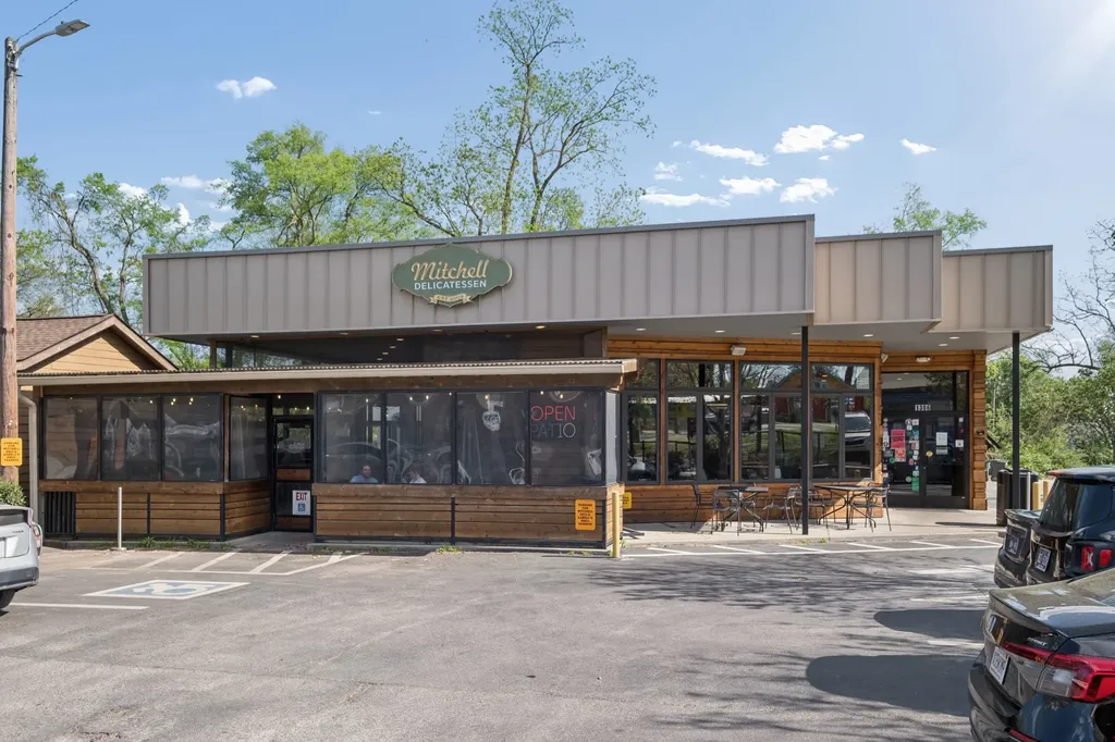 1202 Kirkland Avenue Nashville TN 37216