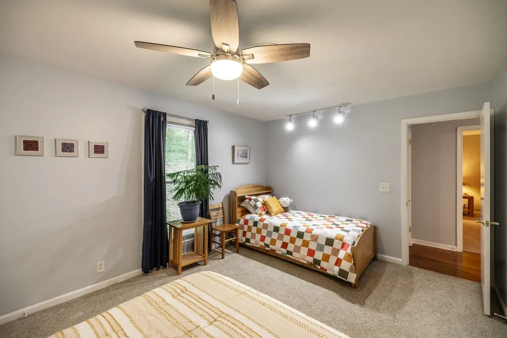 5215 Brick Church Pike Goodlettsville TN 37072