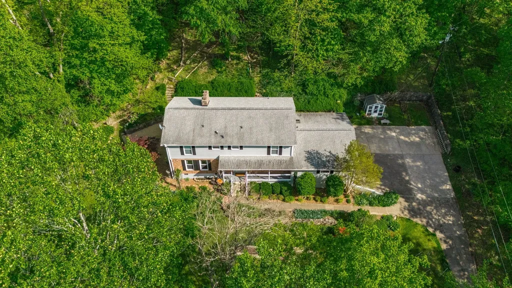 5215 Brick Church Pike Goodlettsville TN 37072