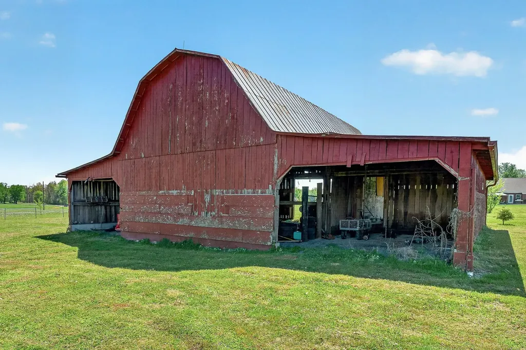 168 Smokie Lane Woodbury TN 37190