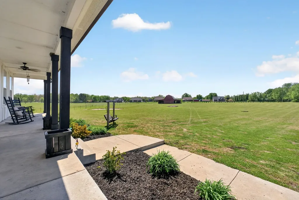 168 Smokie Lane Woodbury TN 37190