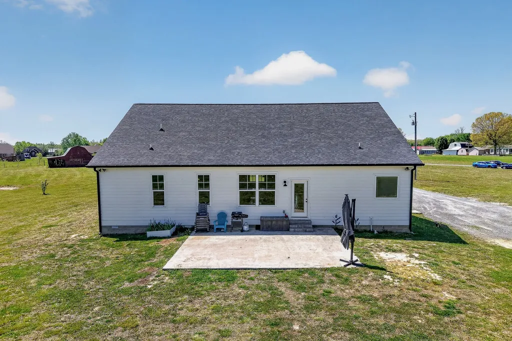 168 Smokie Lane Woodbury TN 37190