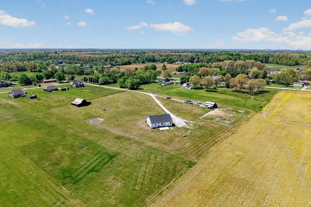 168 Smokie Lane Woodbury TN 37190
