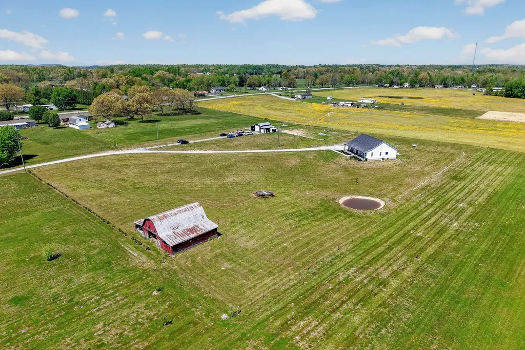 168 Smokie Lane Woodbury TN 37190