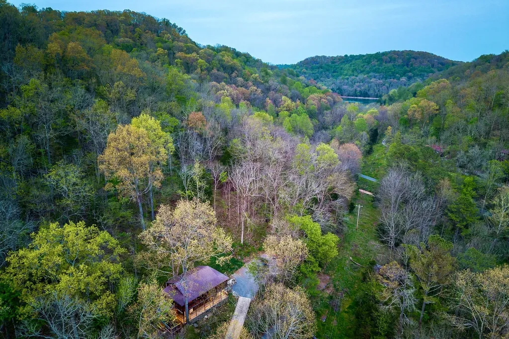 510 Wilson Drive Smithville TN 37166