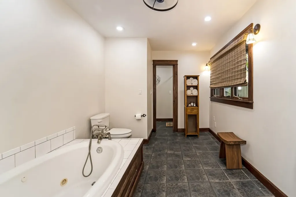 433 Grayson Drive Nashville TN 37205