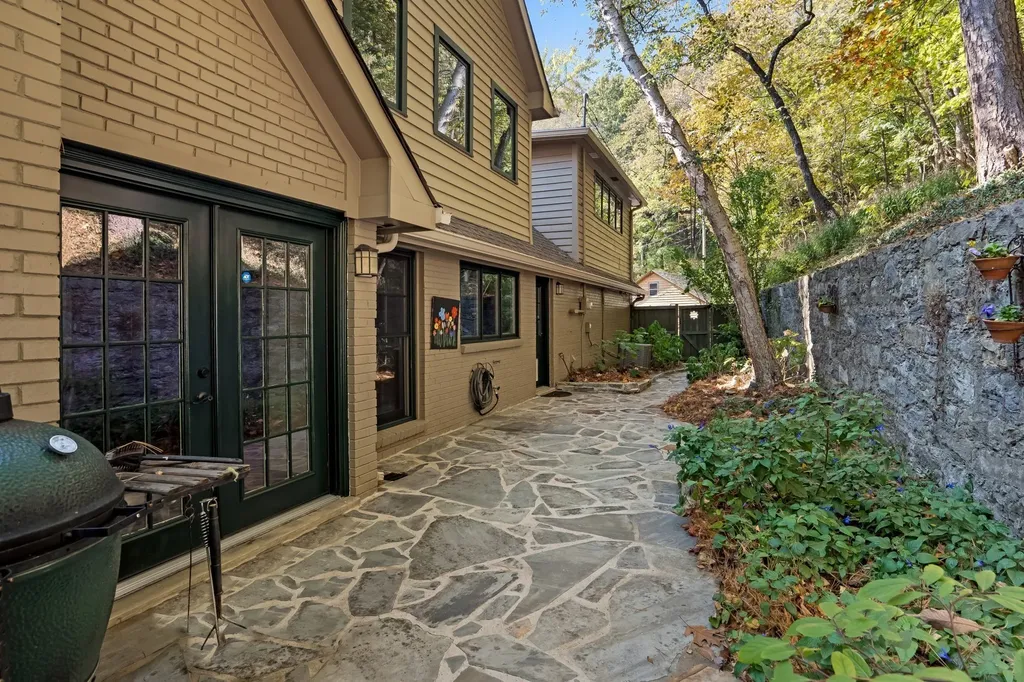 433 Grayson Drive Nashville TN 37205