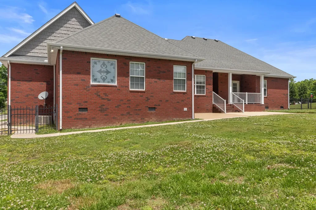 103 Canary Lane Shelbyville TN 37160
