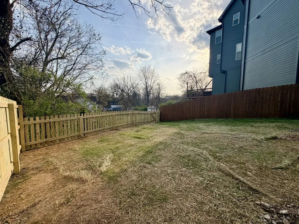 904 Douglas Avenue Nashville TN 37206