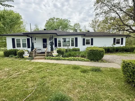 1459 Pete Sain Road Manchester TN 37355