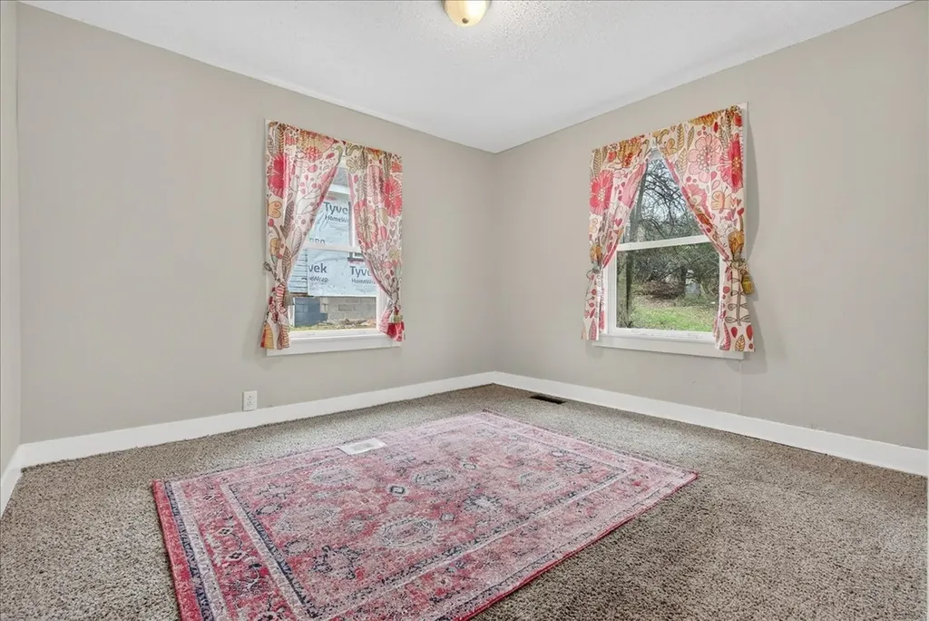 1226 Cedar Street Clarksville TN 37040