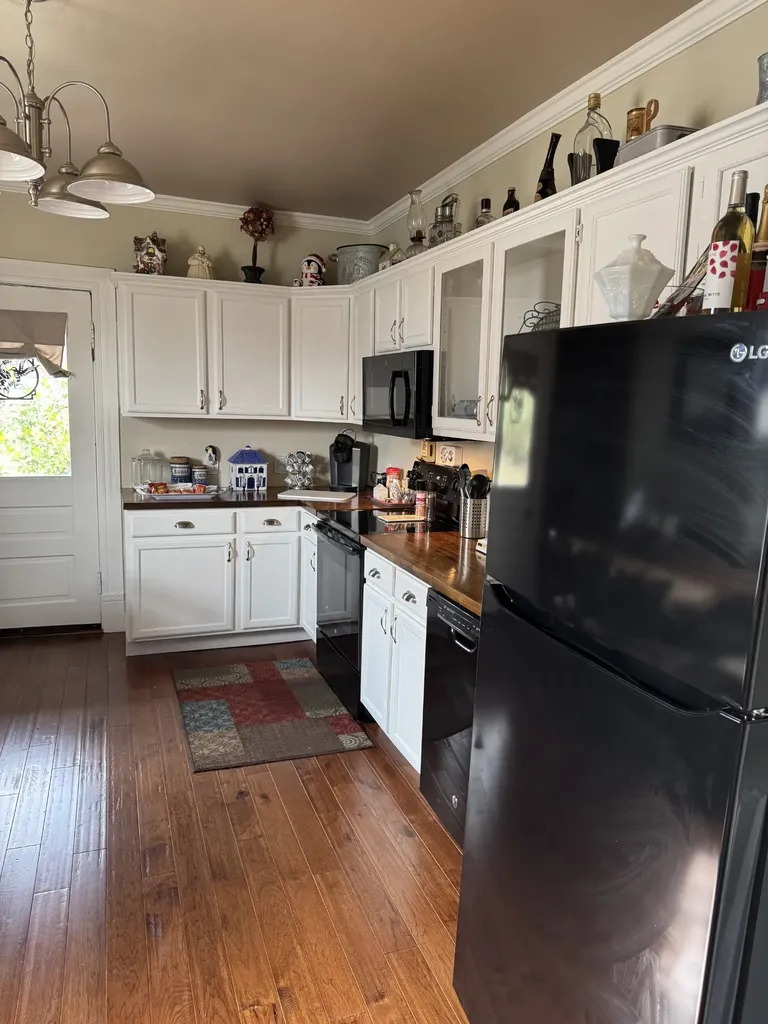 118 S Greenwood Street Lebanon TN 37087