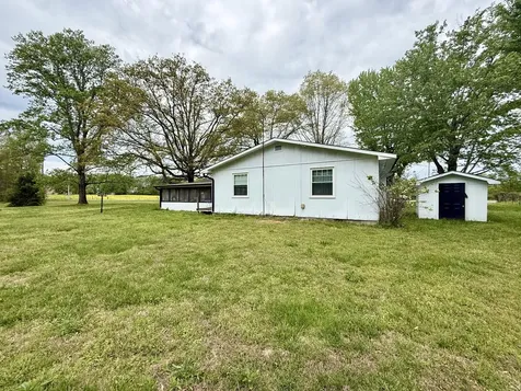 1459 Pete Sain Road Manchester TN 37355
