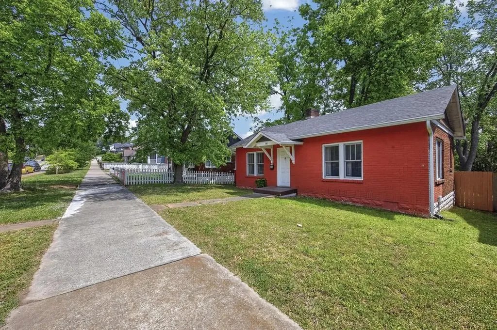 802A Shelby Avenue Nashville TN 37206