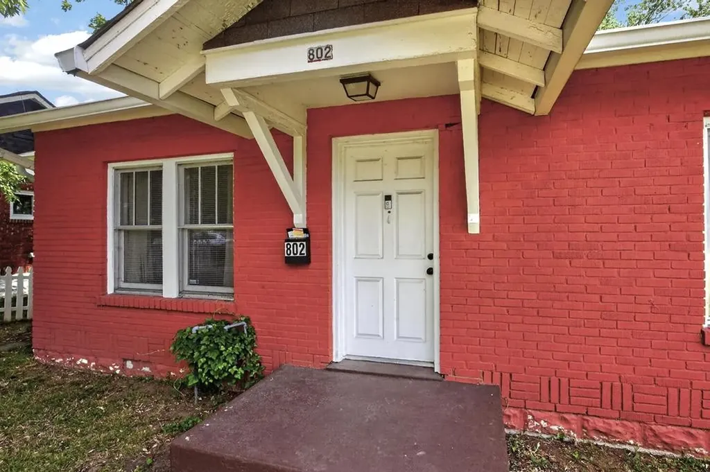 802A Shelby Avenue Nashville TN 37206