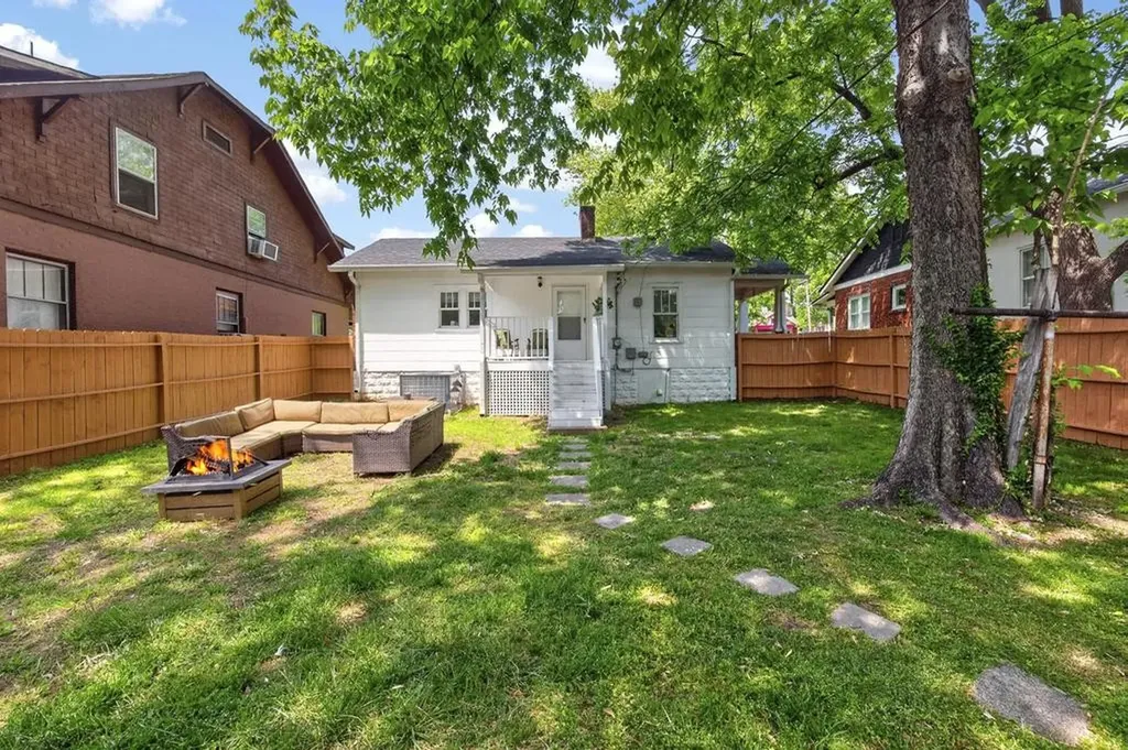 802A Shelby Avenue Nashville TN 37206