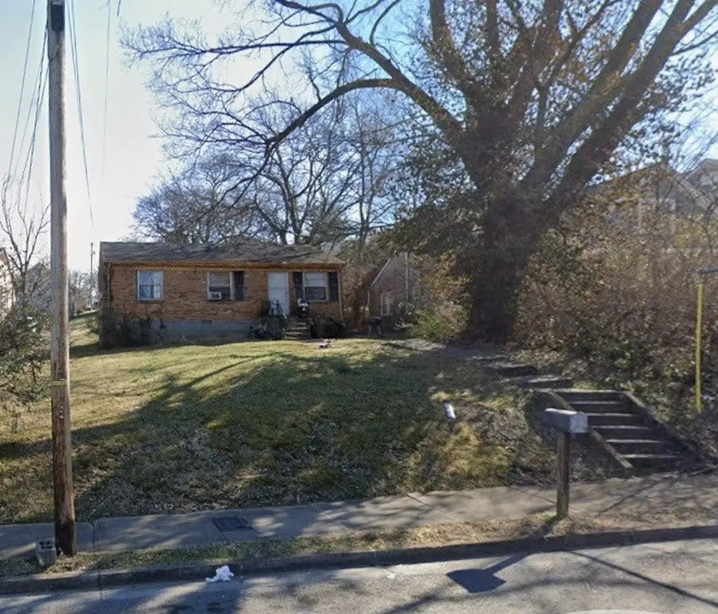 304 37th Ave, N Nashville TN 37209