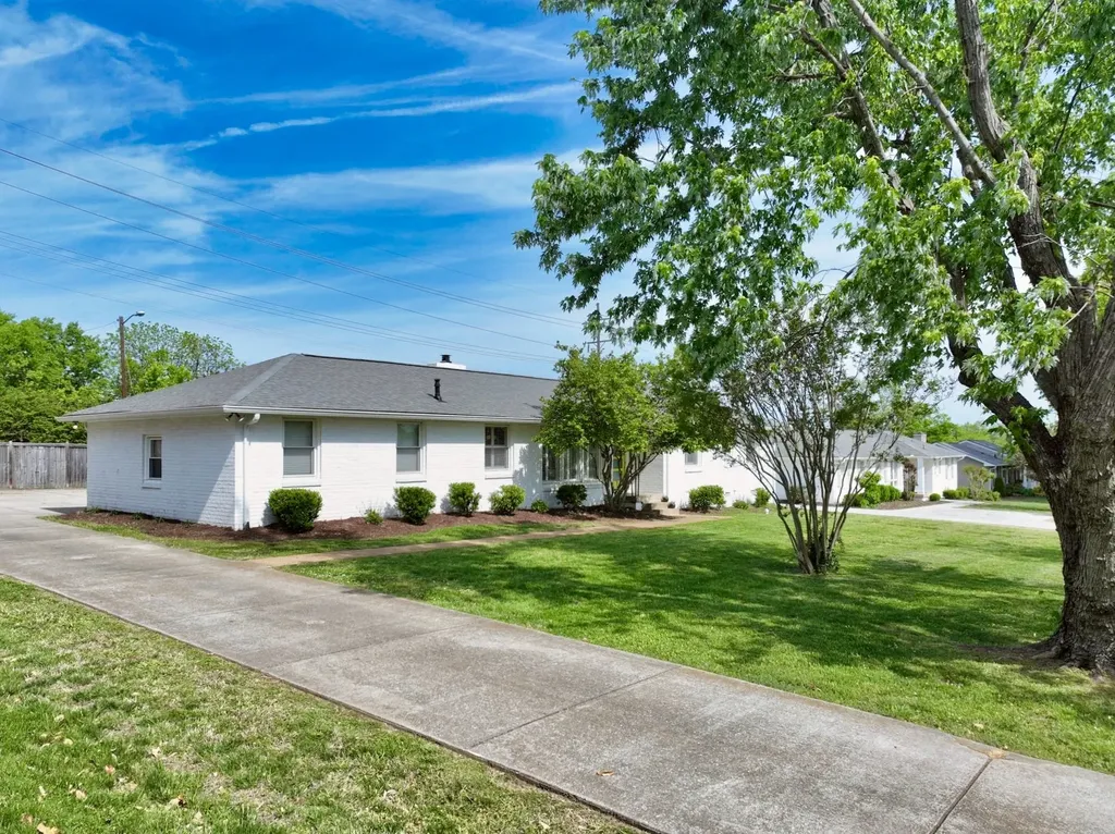5141 Regent Drive Nashville TN 37220