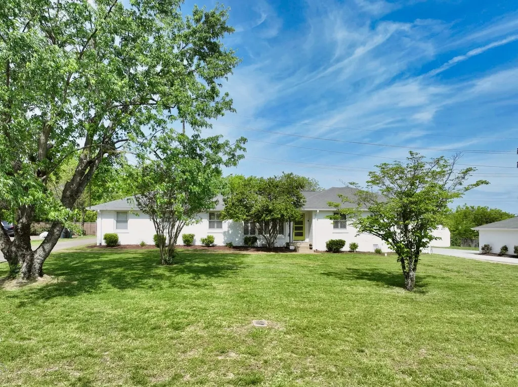5141 Regent Drive Nashville TN 37220