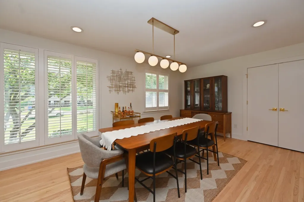 5141 Regent Drive Nashville TN 37220