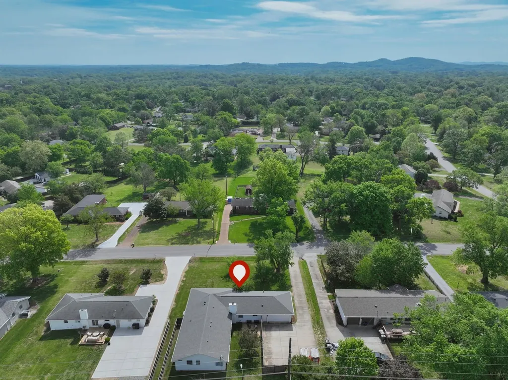 5141 Regent Drive Nashville TN 37220