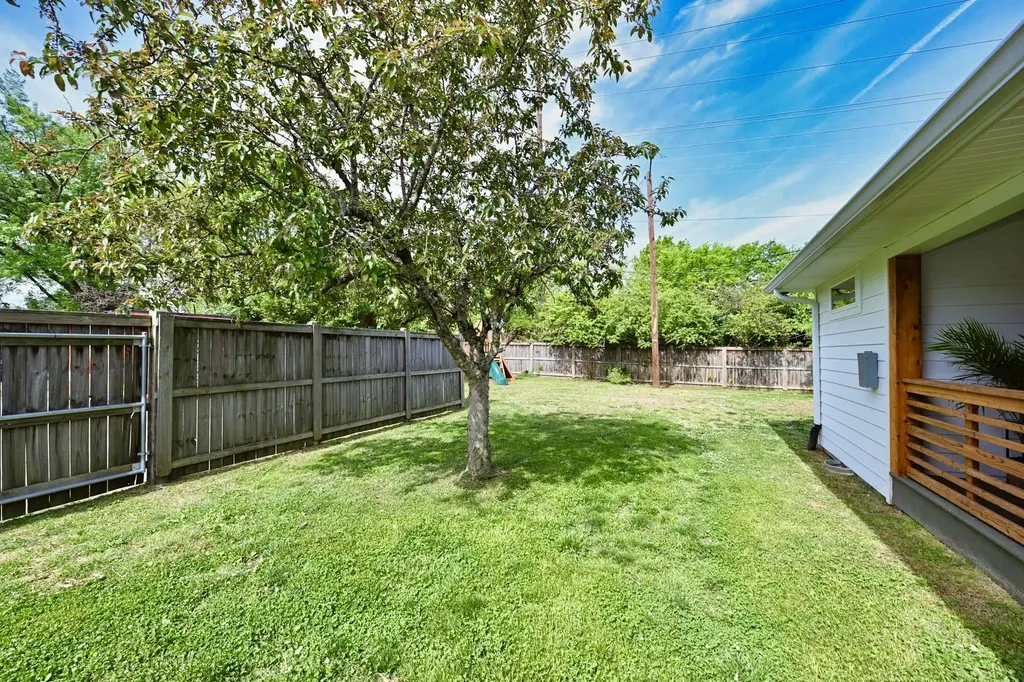 5141 Regent Drive Nashville TN 37220