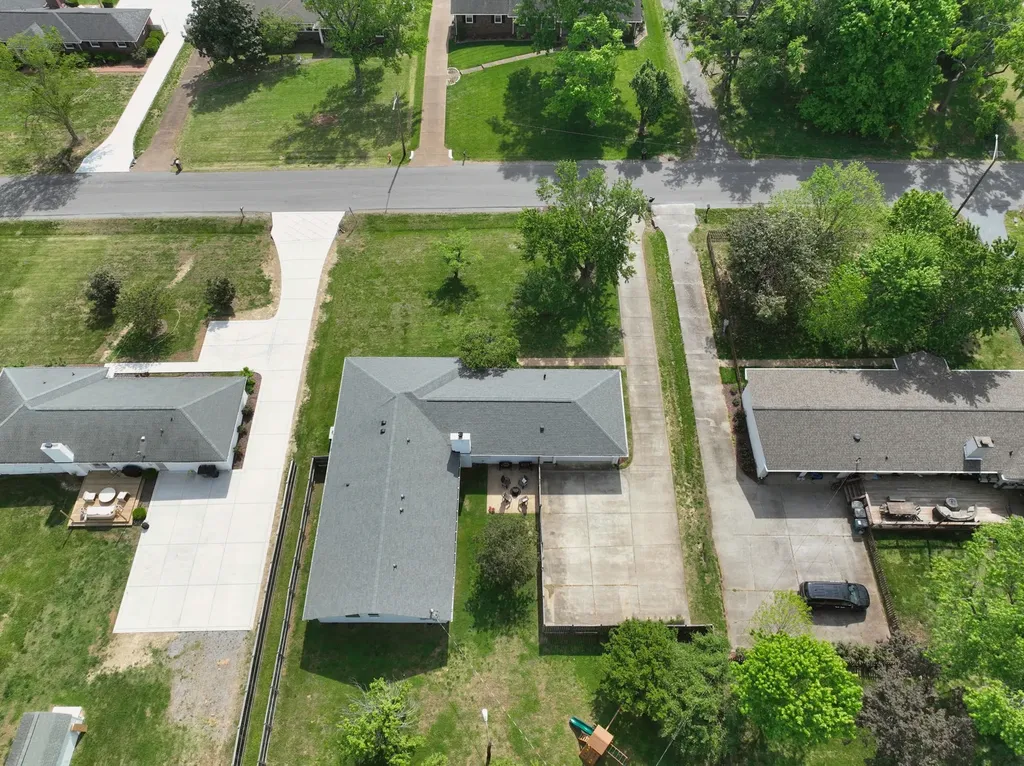 5141 Regent Drive Nashville TN 37220