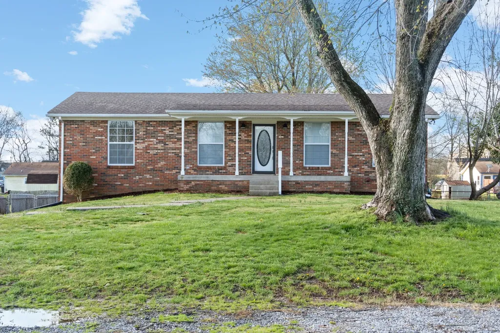 110 Rainbow Street Clarksville TN 37042