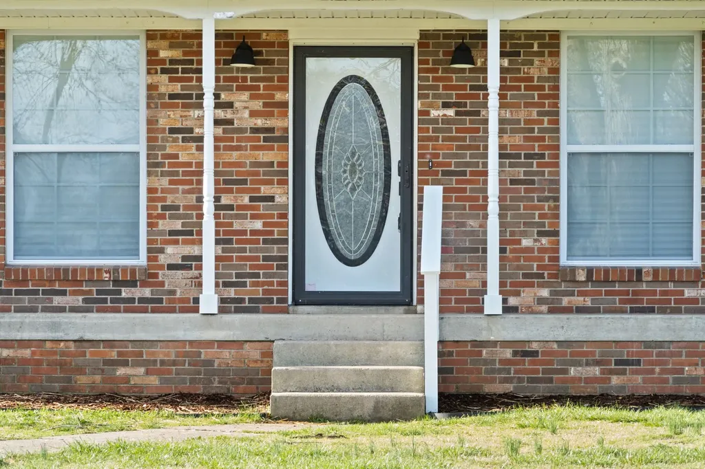 110 Rainbow Street Clarksville TN 37042