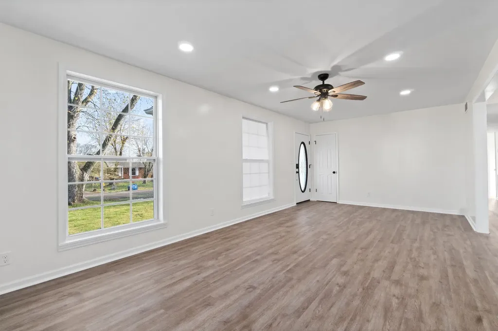 110 Rainbow Street Clarksville TN 37042