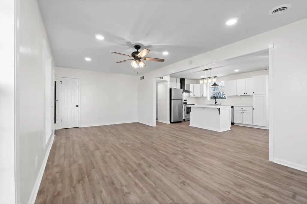 110 Rainbow Street Clarksville TN 37042