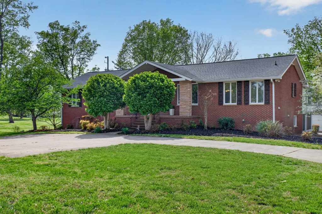 4112 Andrew Jackson Parkway Hermitage TN 37076