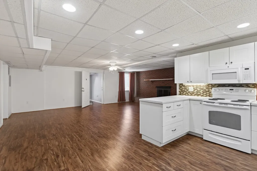 4112 Andrew Jackson Parkway Hermitage TN 37076