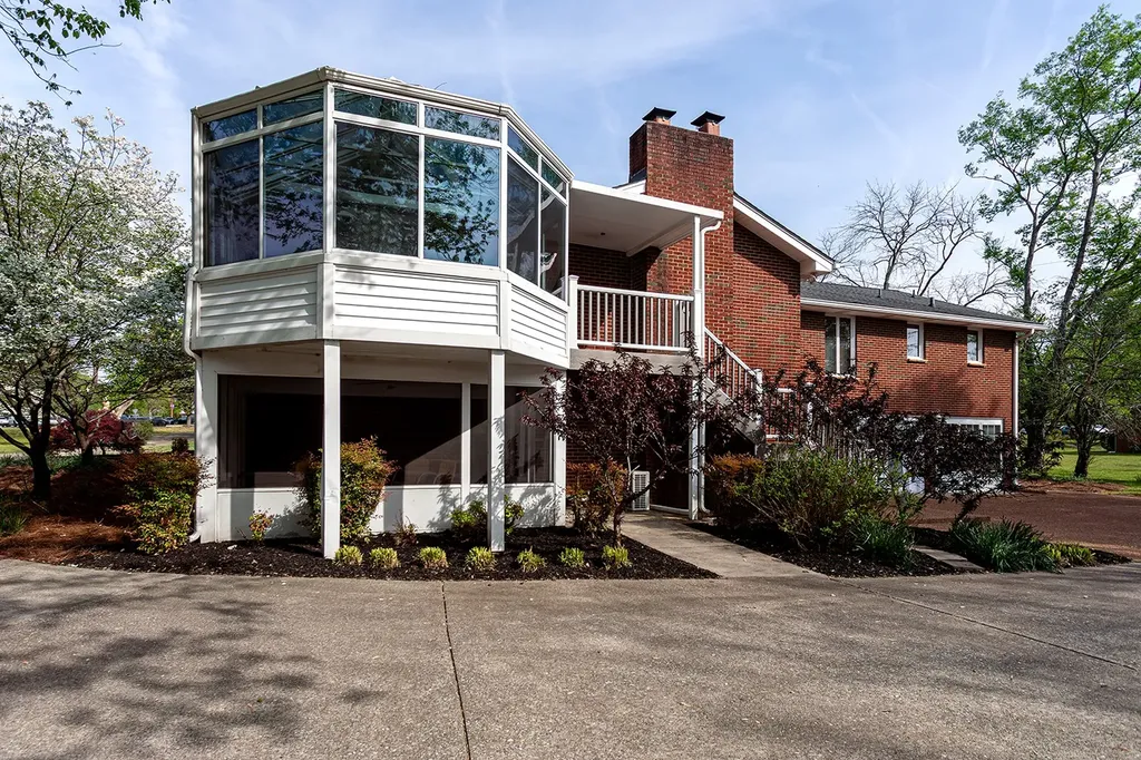 4112 Andrew Jackson Parkway Hermitage TN 37076