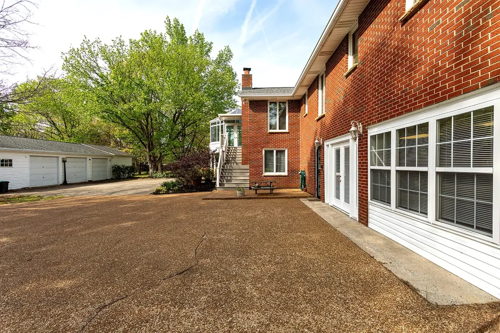 4112 Andrew Jackson Parkway Hermitage TN 37076