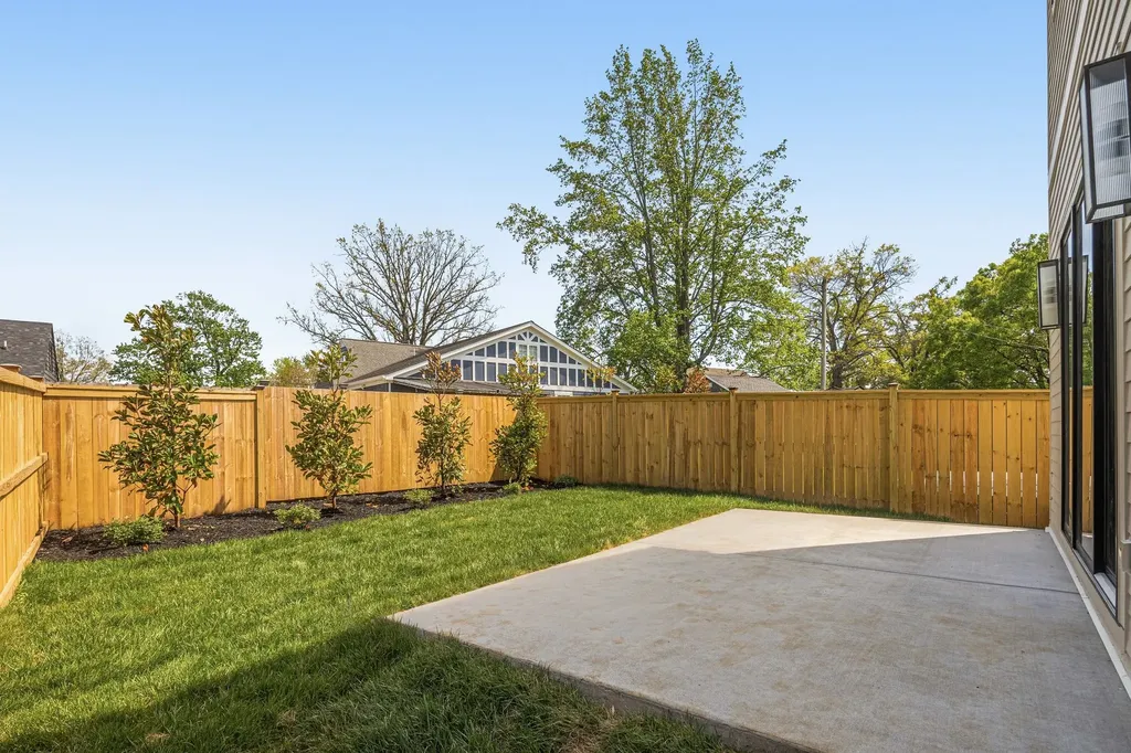 605B Shady Lane Nashville TN 37206