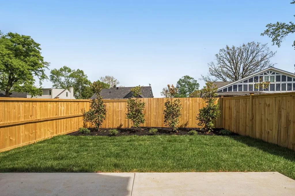 605B Shady Lane Nashville TN 37206