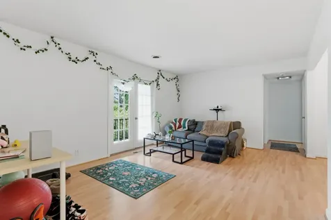 5025 Hillsboro Pike Nashville TN 37215
