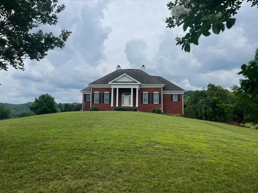 954 Molino Road Fayetteville TN 37334