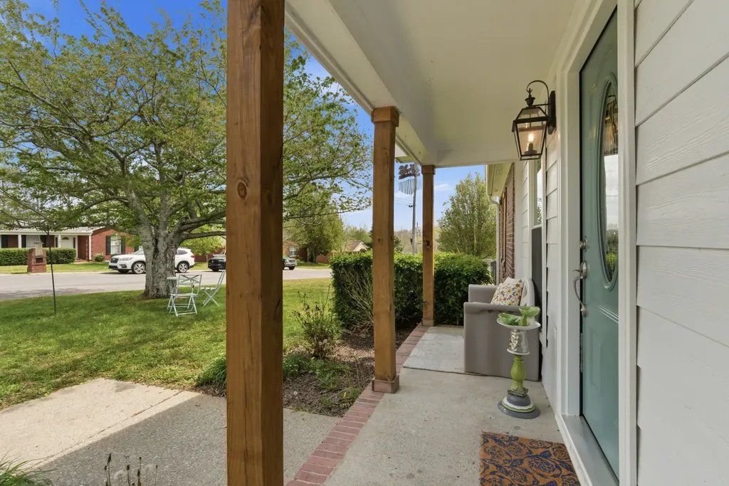 100 Patton Court Ashland City TN 37015