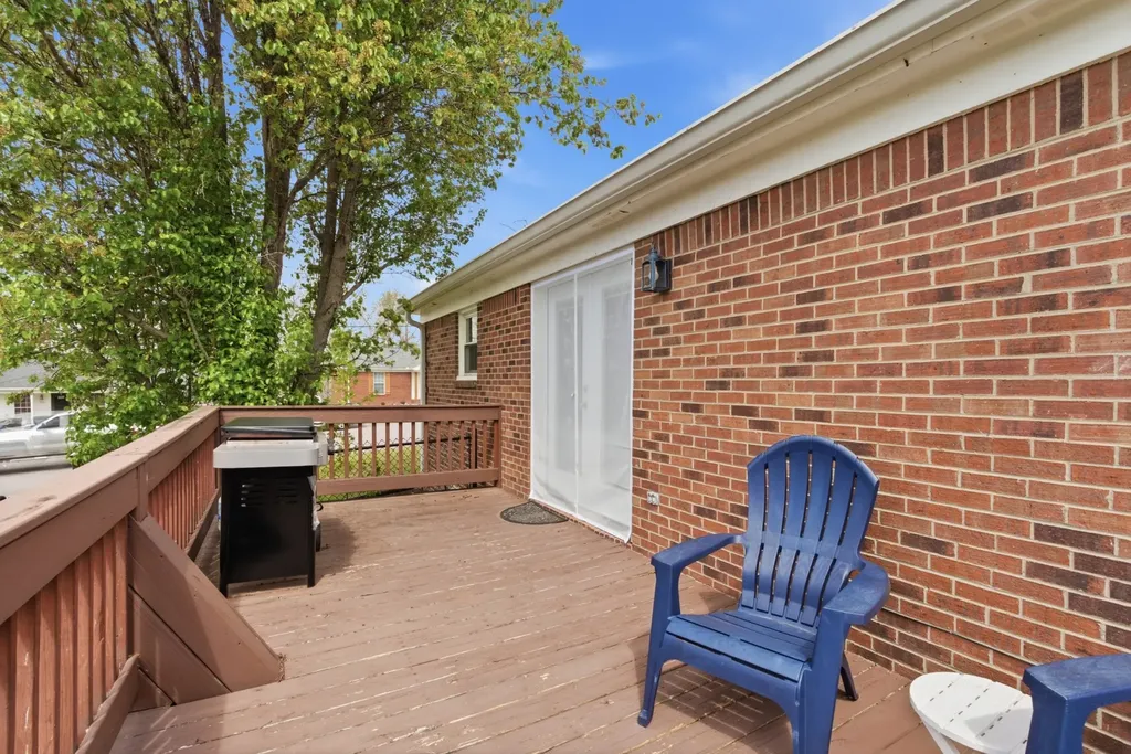 100 Patton Court Ashland City TN 37015