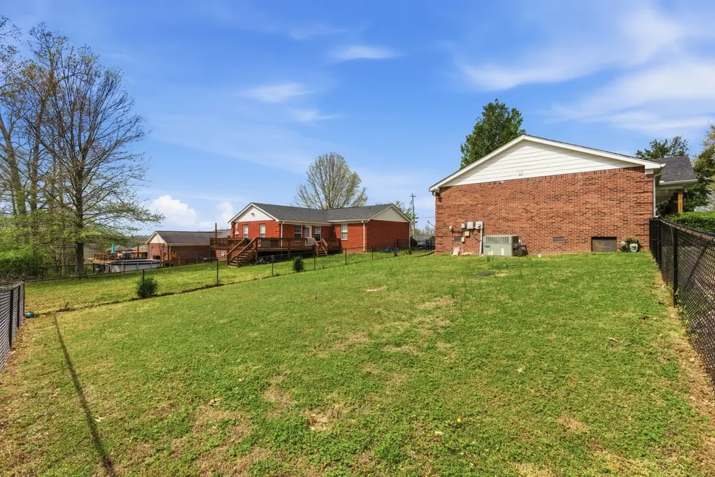 100 Patton Court Ashland City TN 37015