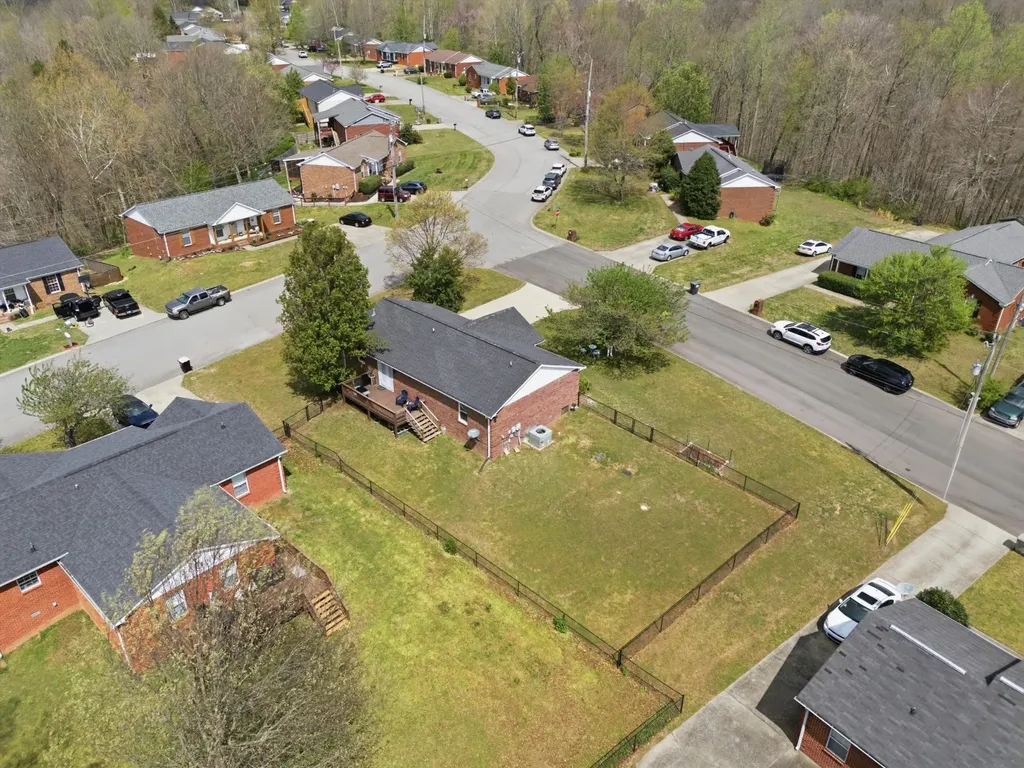 100 Patton Court Ashland City TN 37015